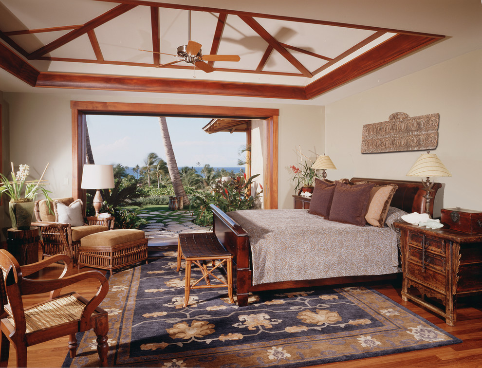 Master Bedroom Tropical Bedroom Hawaii by Saint Dizier Design
