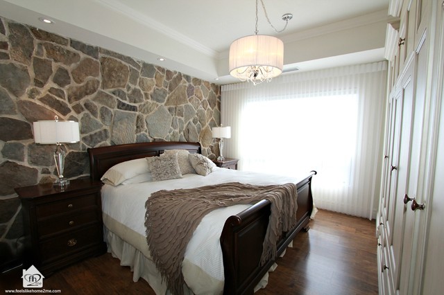 Master Bedroom With Stone Wall Feature Contemporary Bedroom Toronto By Feels Like Home 2 Me Home Staging In Toronto West Houzz Au