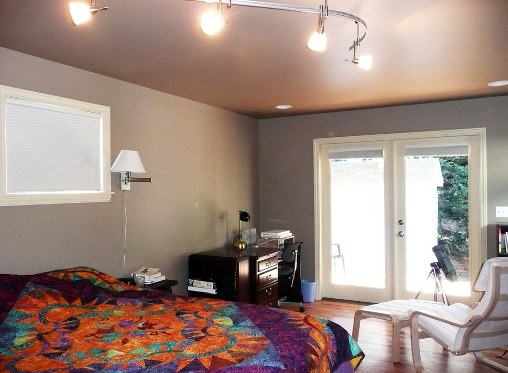 Bedroom - bedroom idea in Seattle