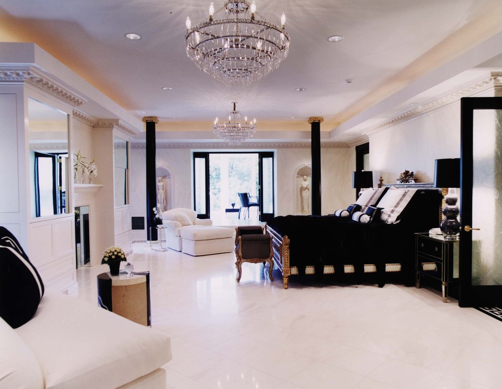 Immagine di una camera matrimoniale minimal con pavimento in marmo e pavimento bianco