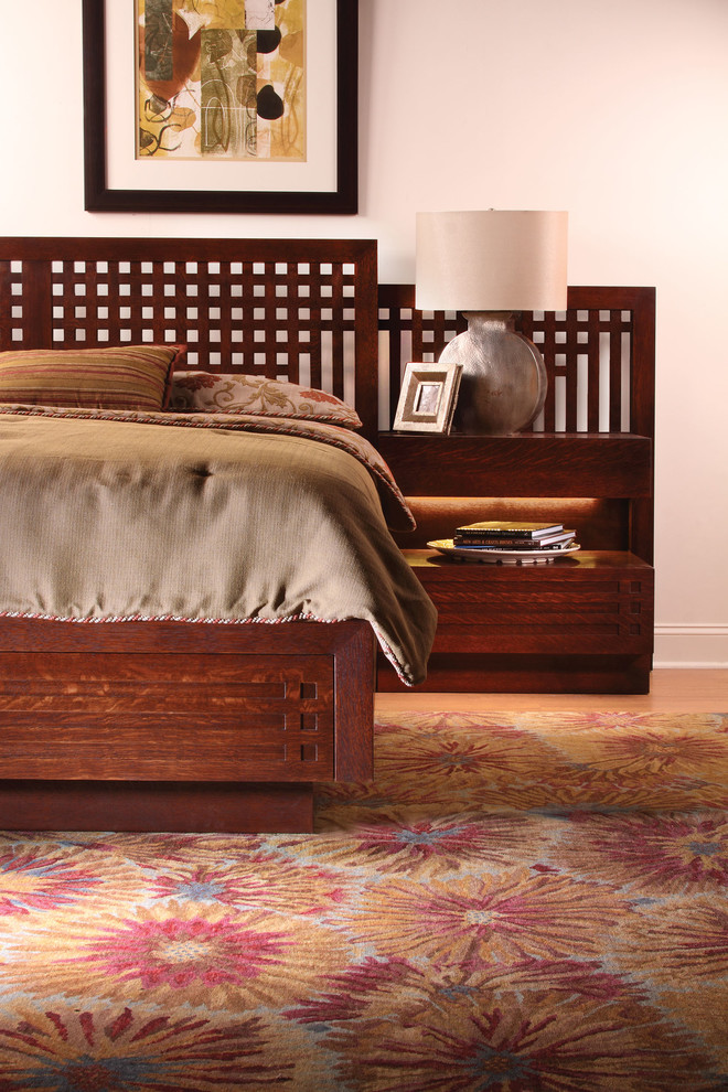 Bedroom - craftsman bedroom idea in New York