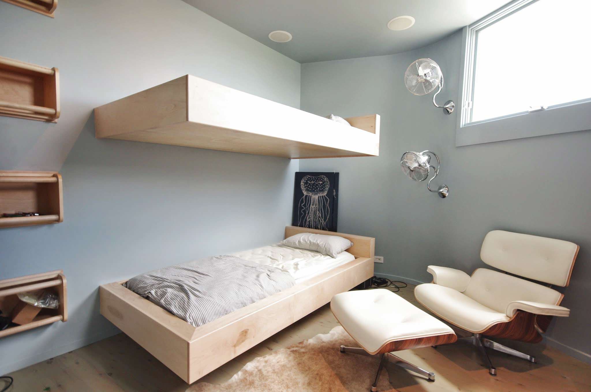 suspended bunk beds