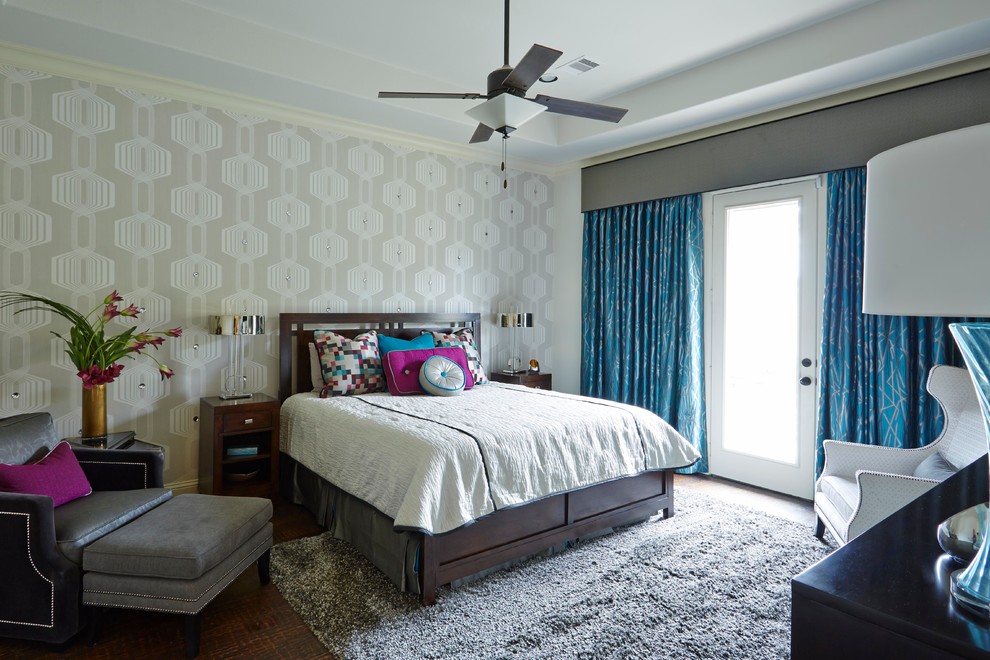 Стильный дизайн: гостевая спальня среднего размера, (комната для гостей) в стиле модернизм с серыми стенами - последний тренд