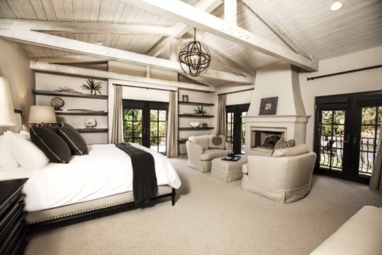 This is an example of a rural bedroom in Santa Barbara.