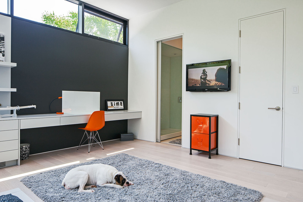 Inspiration for a scandinavian light wood floor bedroom remodel in Toronto with white walls