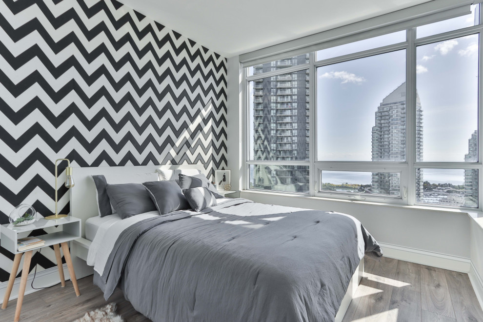 Modern Home in the City Bedroom ideas Modern Bedroom Los