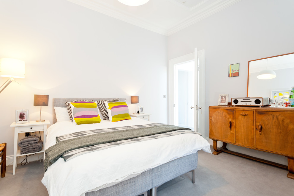 Design ideas for a modern bedroom in Dublin.