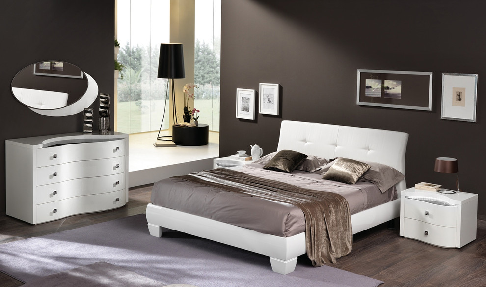 Modern Italian Platform Bed LUX by SPAR - $1,325.00 - Modern - Bedroom