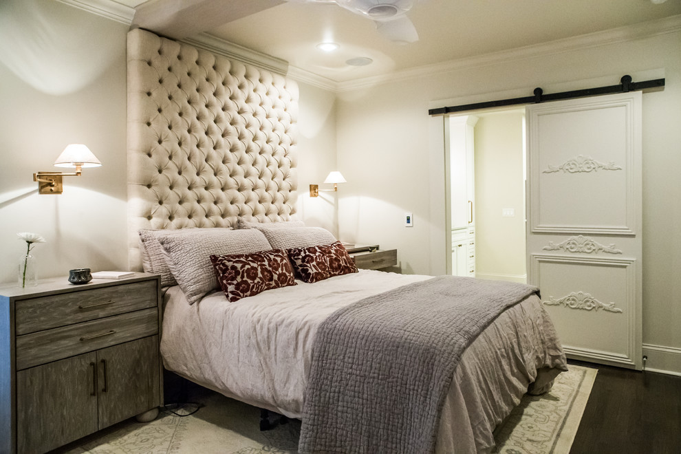 Bedroom - transitional bedroom idea in Charlotte