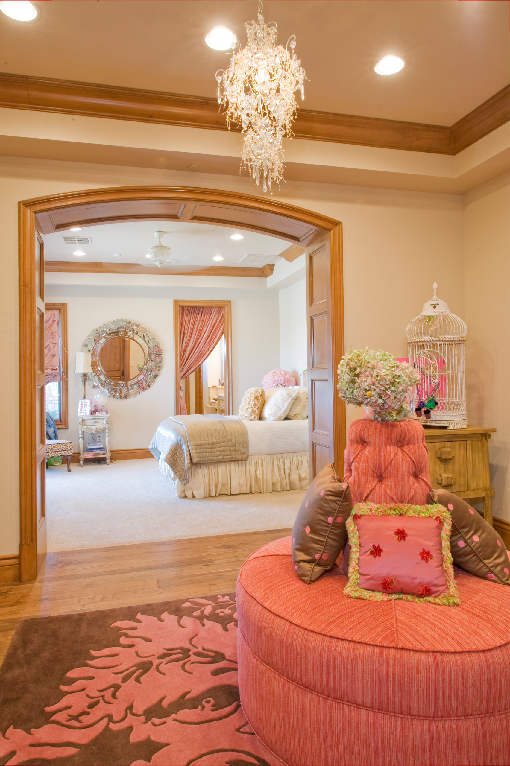 Pink And Brown Bedroom Ideas And Photos Houzz