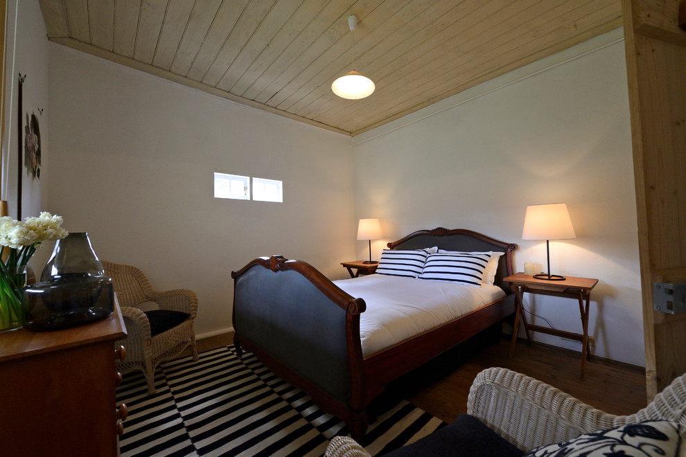 Photo of a farmhouse bedroom in Adelaide.