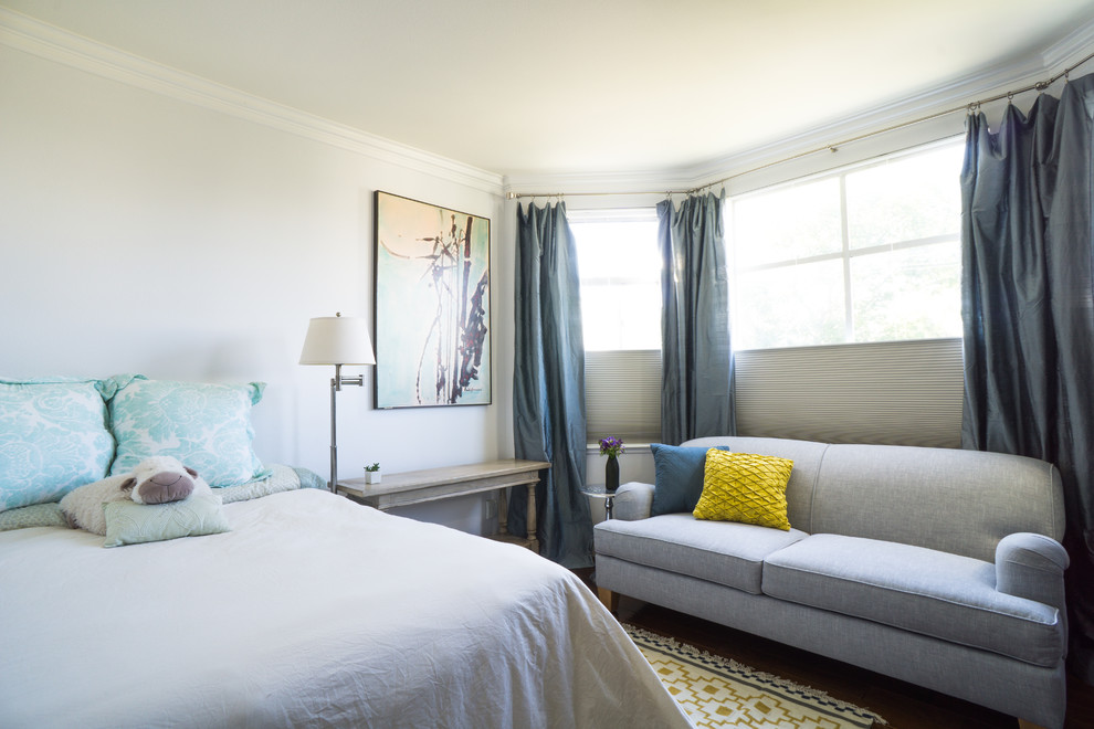 Example of a transitional bedroom design in San Francisco