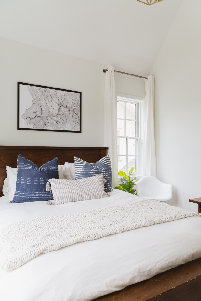 Inspiration för ett minimalistiskt sovrum
