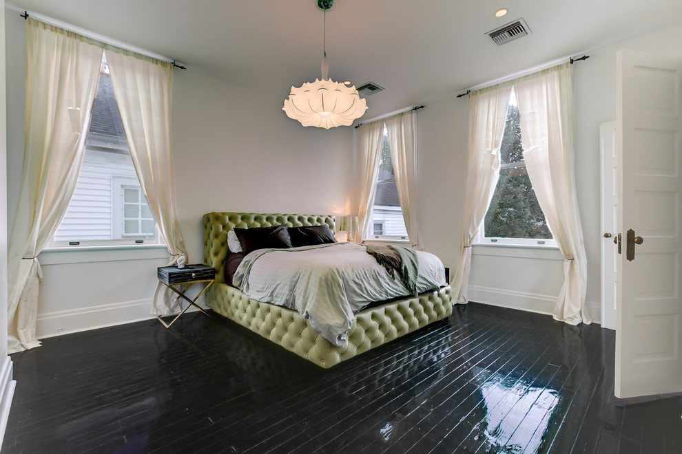 Large classic bedroom in New Orleans.