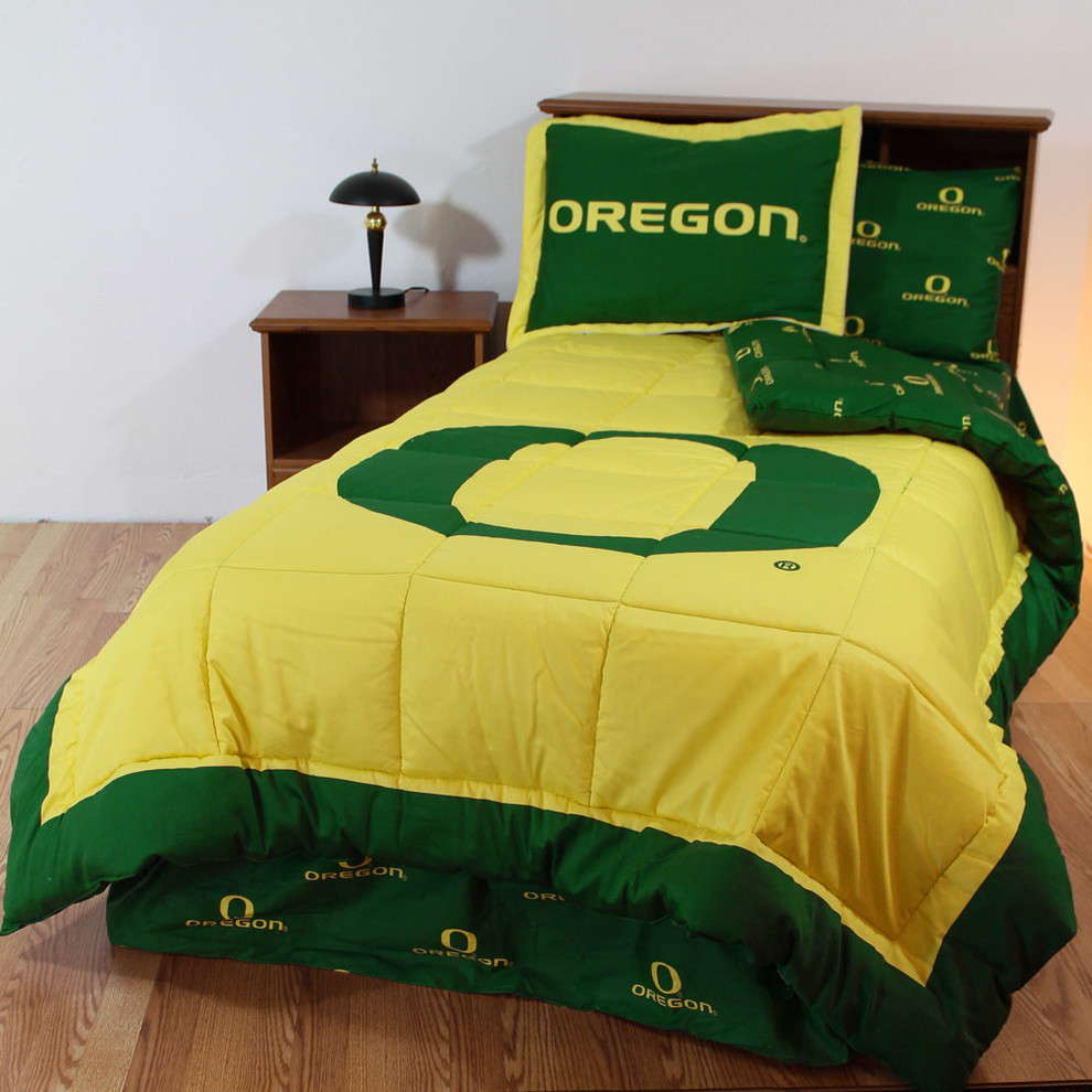NCAA Oregon Ducks Bedding and Room Decorations Modern Bedroom