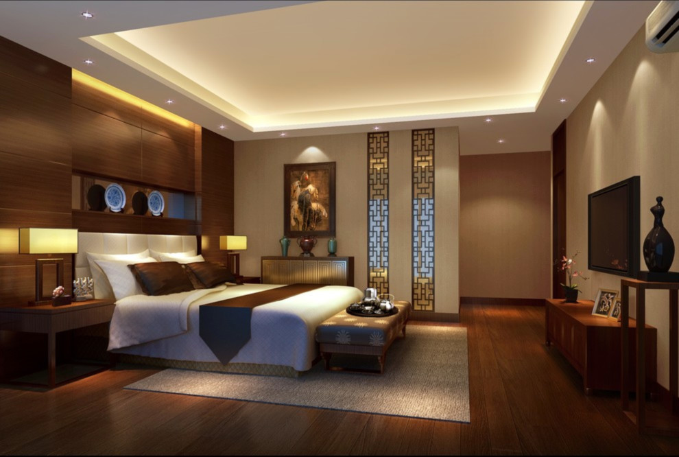 Geräumiges Asiatisches Hauptschlafzimmer ohne Kamin mit beiger Wandfarbe, dunklem Holzboden und braunem Boden