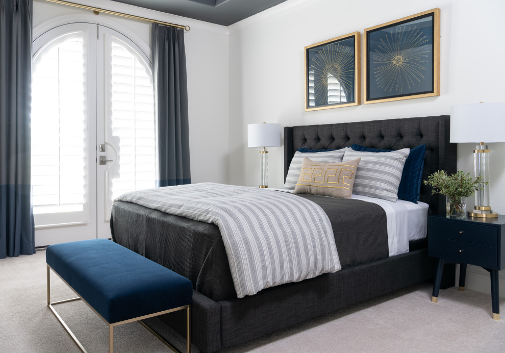 Diseño de habitación de invitados de tamaño medio con paredes blancas, moqueta y suelo gris