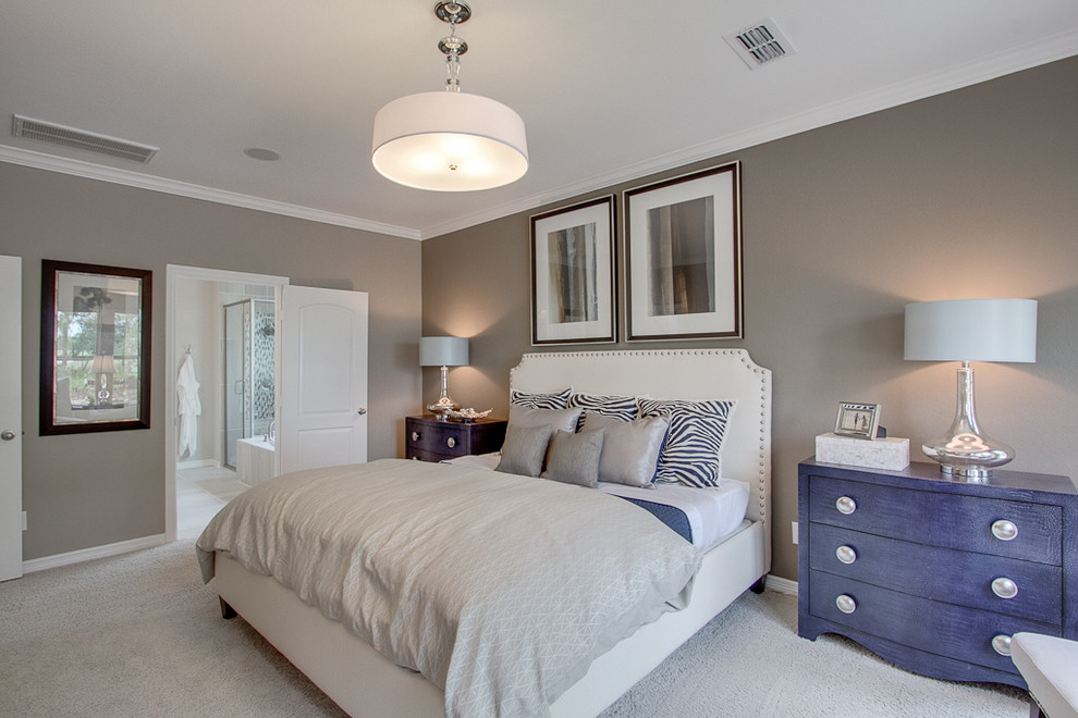Bedroom - contemporary master carpeted bedroom idea in Houston with gray walls and no fireplace