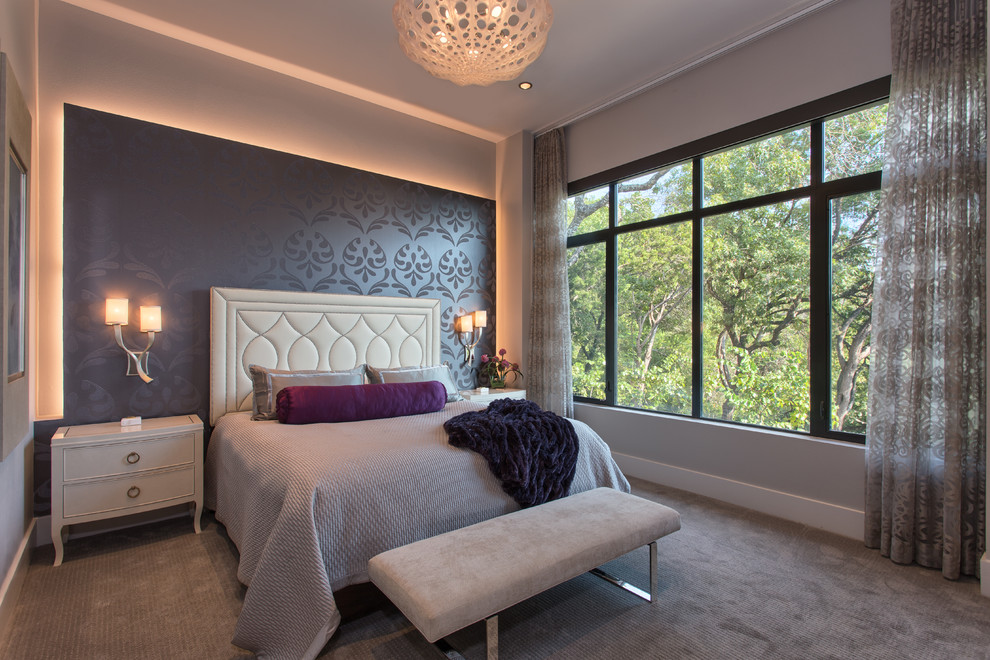Источник вдохновения для домашнего уюта: хозяйская спальня в современном стиле с ковровым покрытием