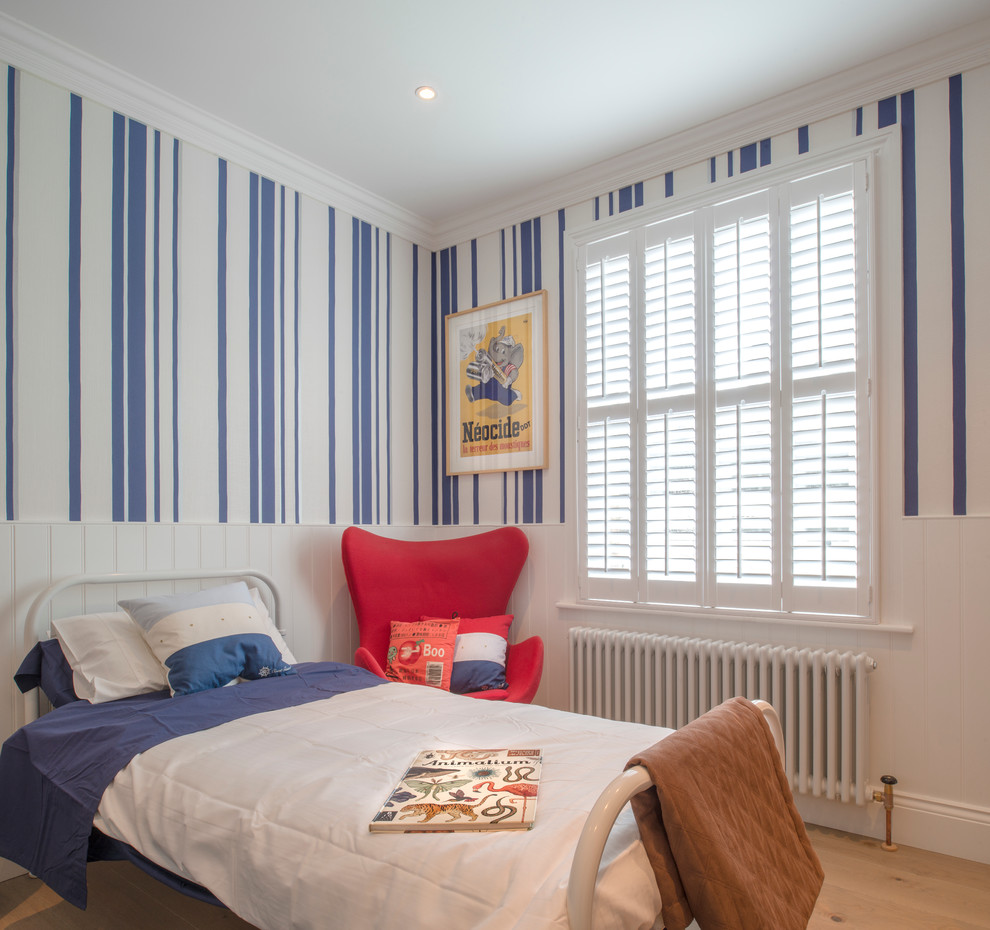 Photo of a modern bedroom in London.