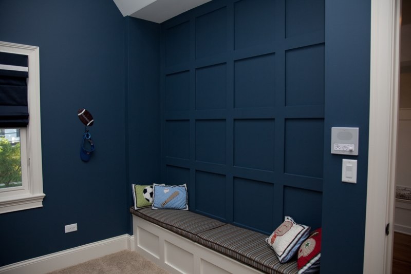 Источник вдохновения для домашнего уюта: гостевая спальня среднего размера, (комната для гостей) с синими стенами и ковровым покрытием без камина