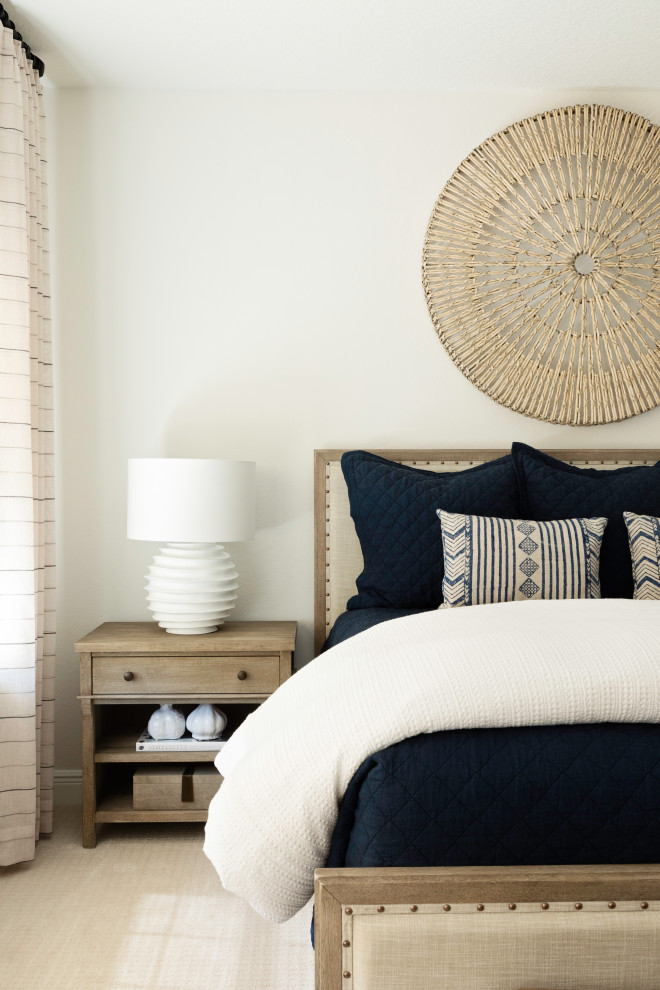 Example of a beach style guest bedroom design in Orlando