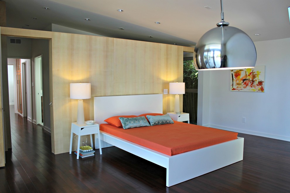 Orange and White Bedroom with Floating Wall Modern Bedroom Los