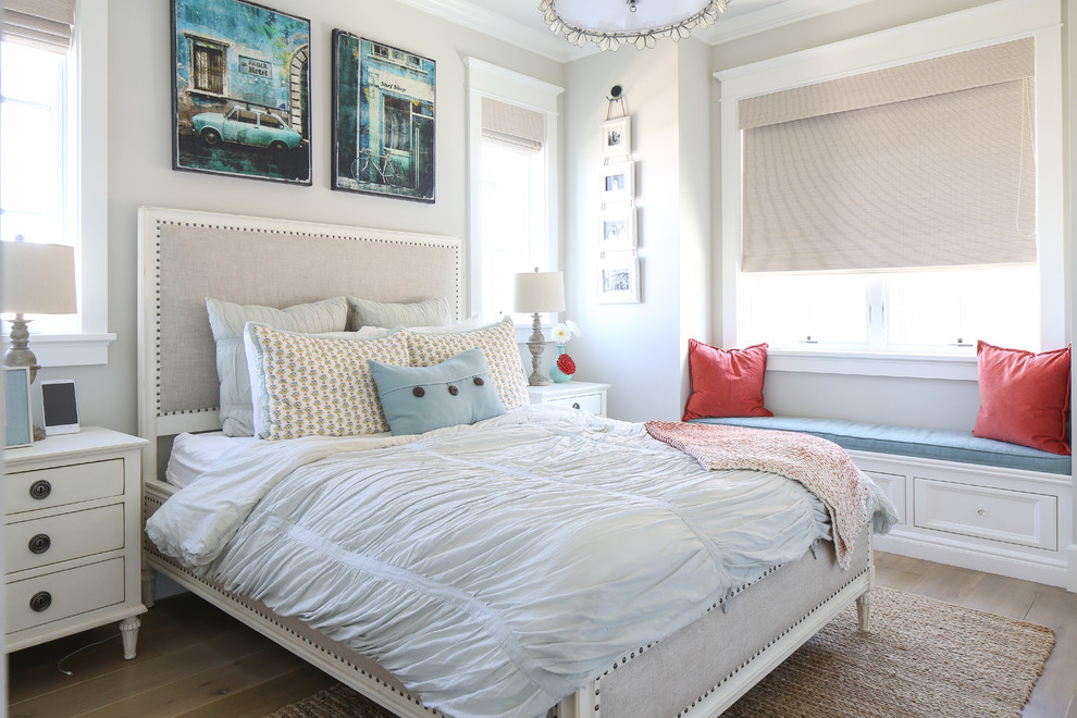 Inspiration for a nautical bedroom in Orange County.
