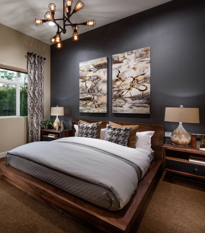 Стильный дизайн: большая хозяйская спальня: освещение в современном стиле с серыми стенами и ковровым покрытием - последний тренд
