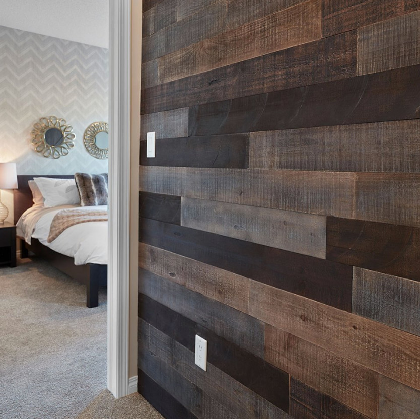 Immagine di una camera degli ospiti design di medie dimensioni con pareti grigie, moquette e pavimento beige