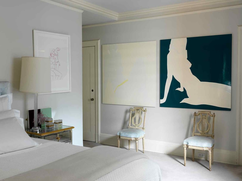 ニューヨークにあるトランジショナルスタイルのおしゃれな主寝室 (白い壁) のレイアウト