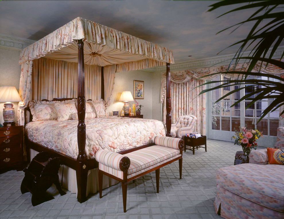 This is an example of a traditional bedroom in New York.