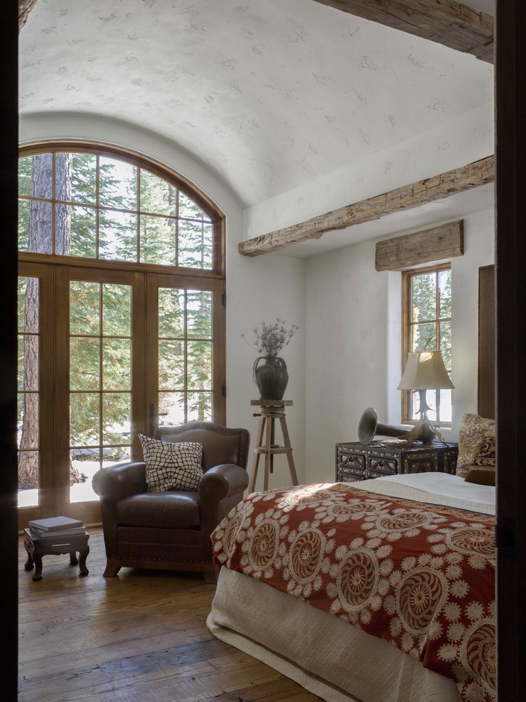 Example of a bedroom design in San Francisco