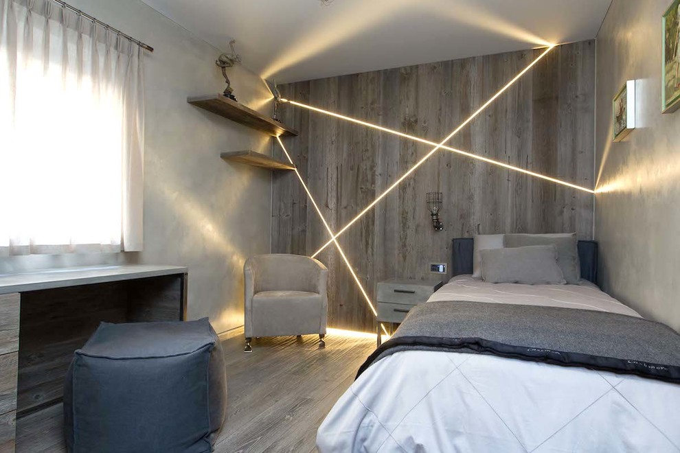 Bedroom - industrial bedroom idea in Milan