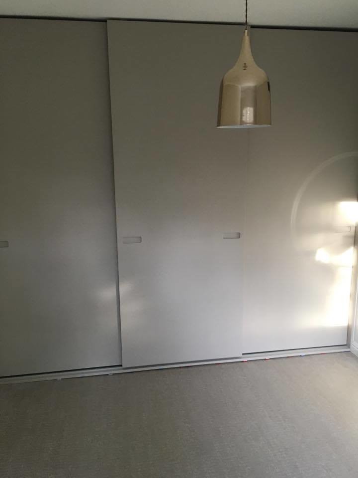 Pinner Fitted Spray Painted Framless Sliding door wardrobe Modern