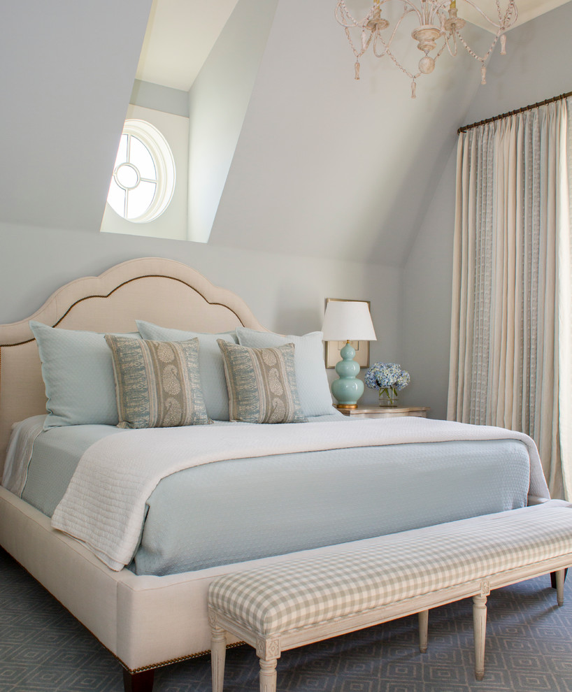 Inspiration for a mid-sized coastal master dark wood floor bedroom remodel in Jacksonville with blue walls