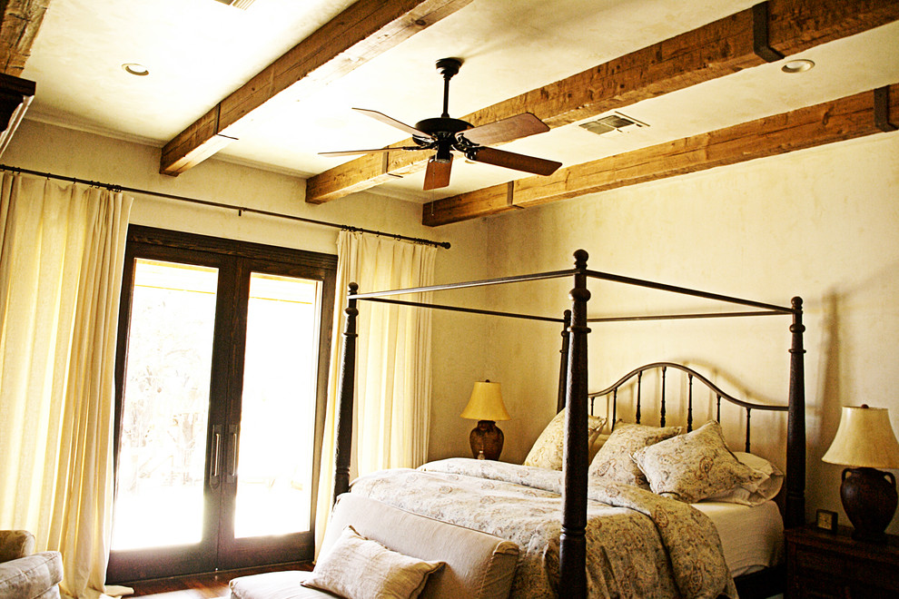 Example of a mountain style bedroom design in Dallas