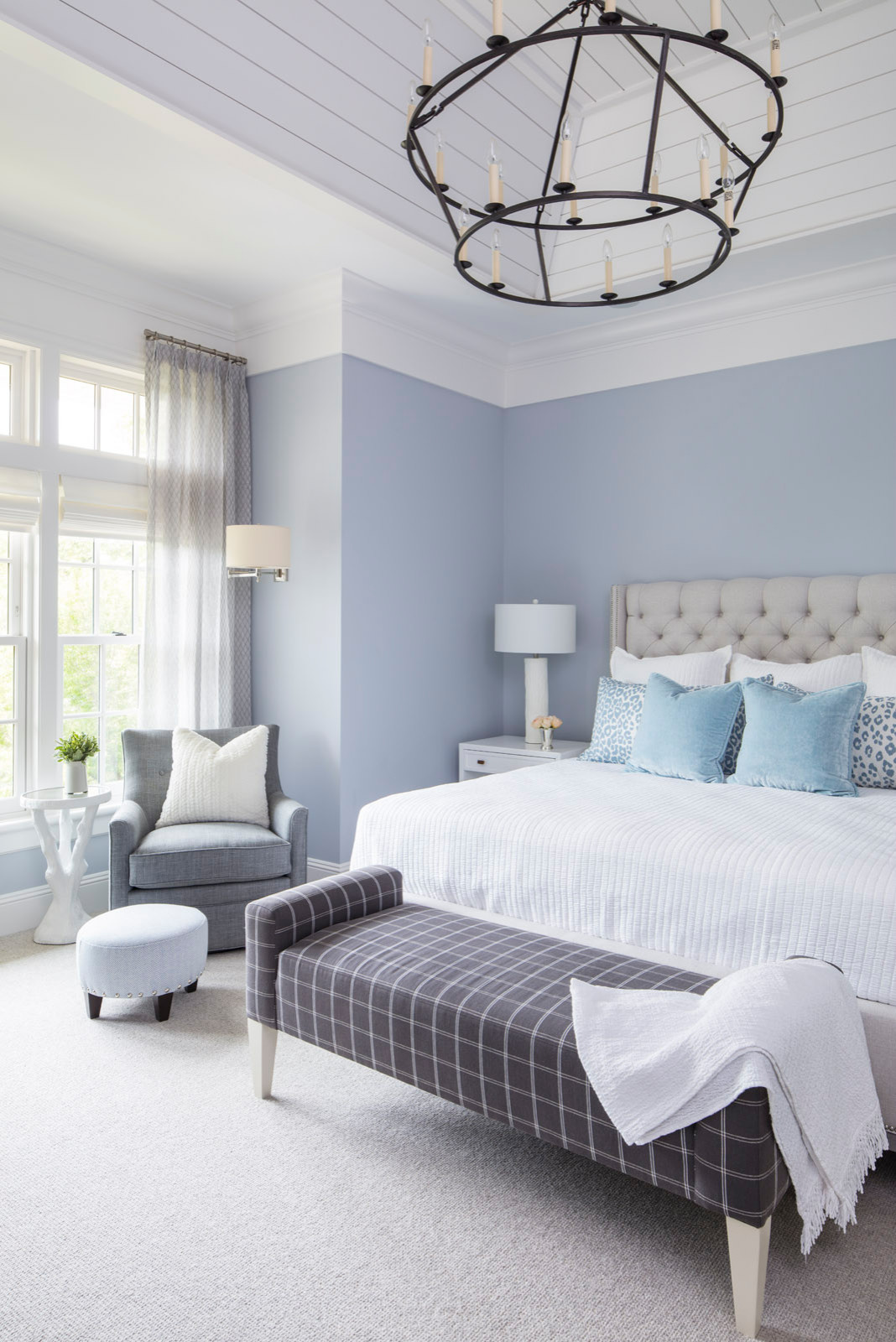 75 Beautiful Large Bedroom With Blue Walls Pictures Ideas November 2020 Houzz