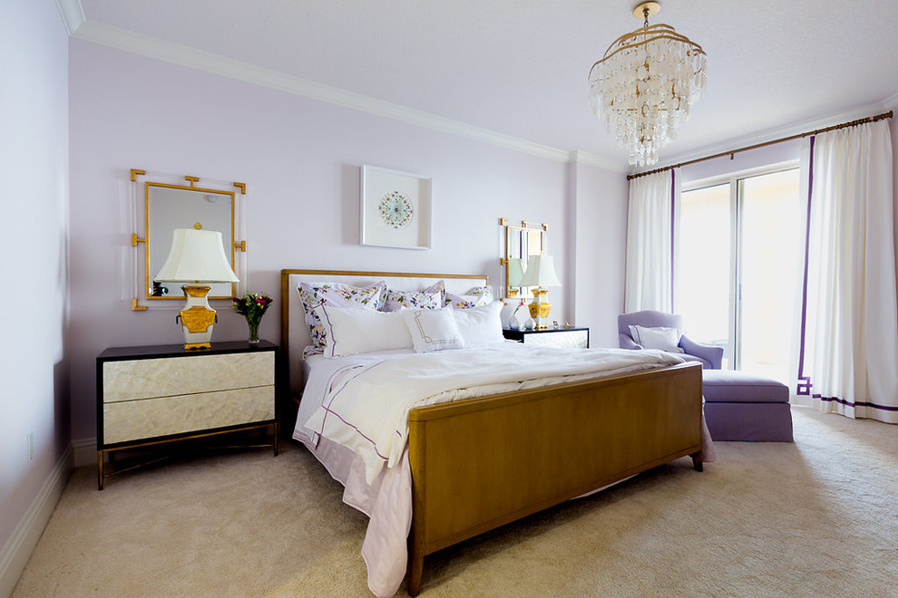 Свежая идея для дизайна: хозяйская спальня среднего размера в современном стиле с ковровым покрытием без камина - отличное фото интерьера