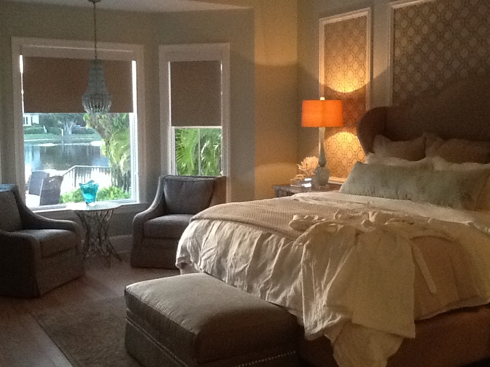 Beach style bedroom photo in Miami
