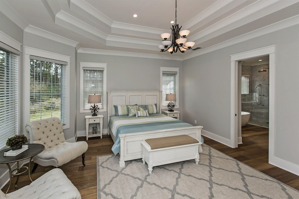 Bedroom - traditional bedroom idea in Jacksonville