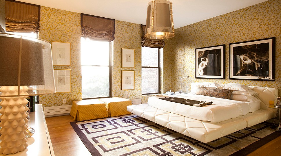 Bedroom - contemporary bedroom idea in Houston