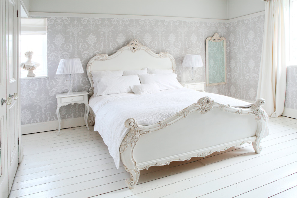 Foto de dormitorio clásico de tamaño medio