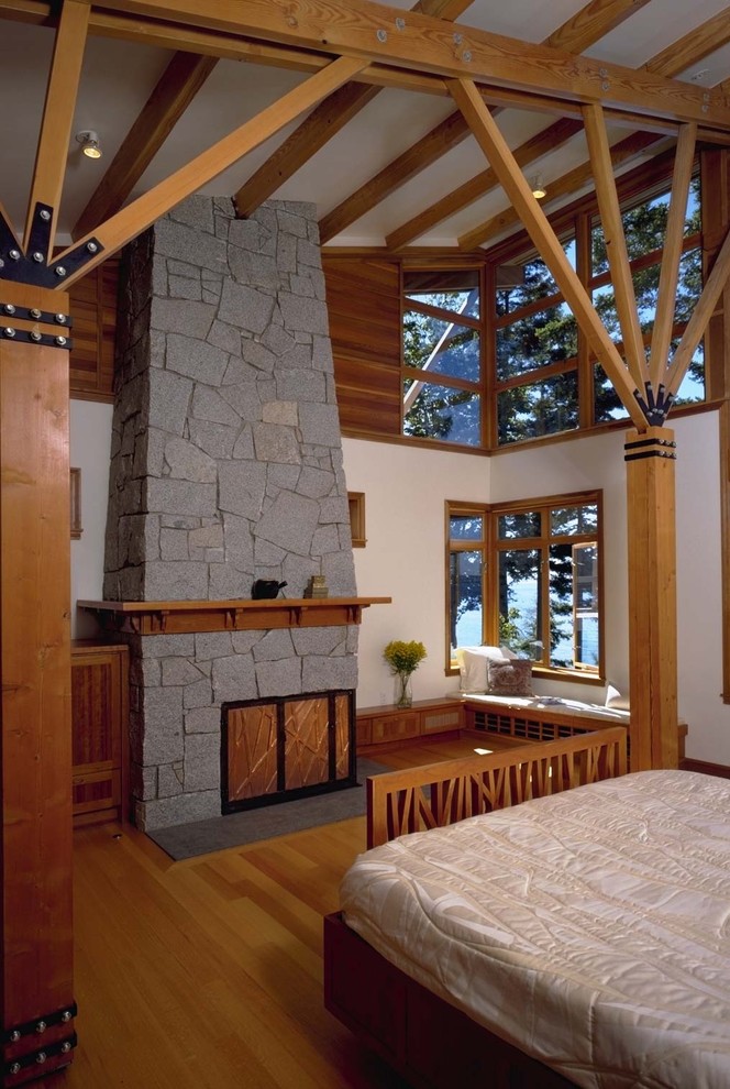 Пример оригинального дизайна: спальня в стиле рустика с белыми стенами