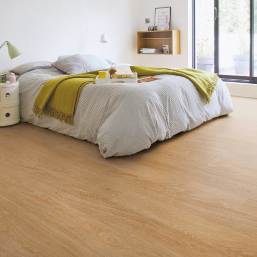 QuickStep Livyn Balance Click Select Oak Natural Vinyl Flooring -  Contemporary - Bedroom - London - by Flooring Centre Ltd | Houzz