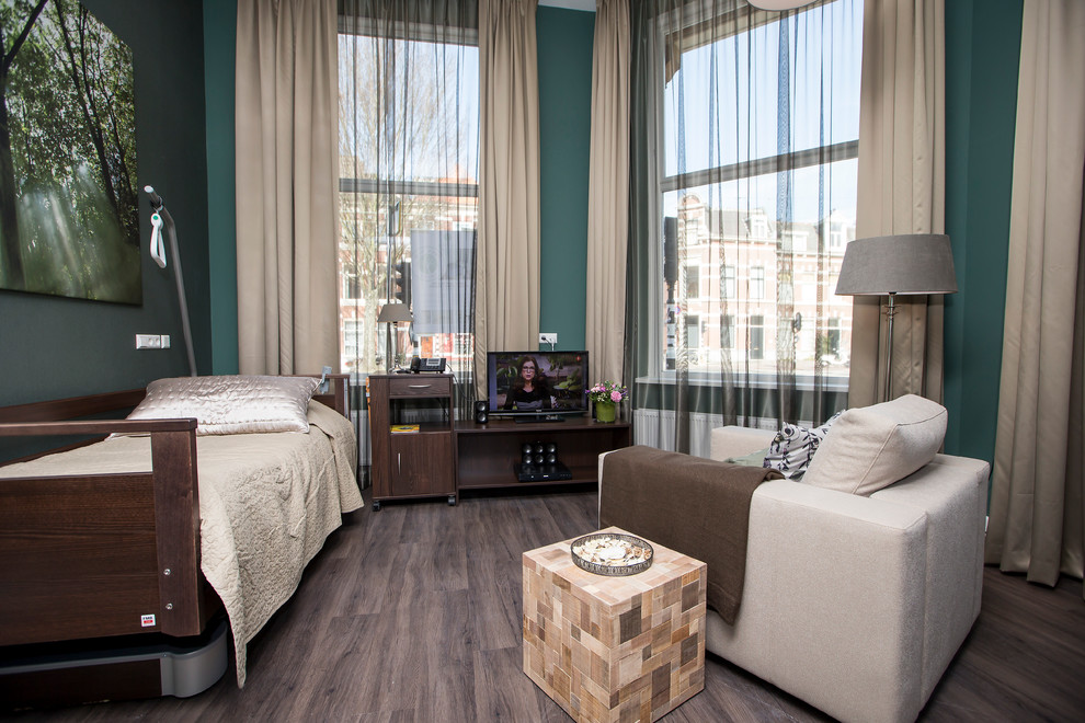 アムステルダムにあるコンテンポラリースタイルのおしゃれな寝室のレイアウト
