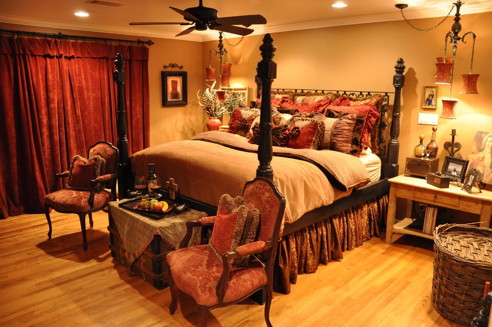 Residental 1950's Ranch Renovation Traditional Bedroom Houston