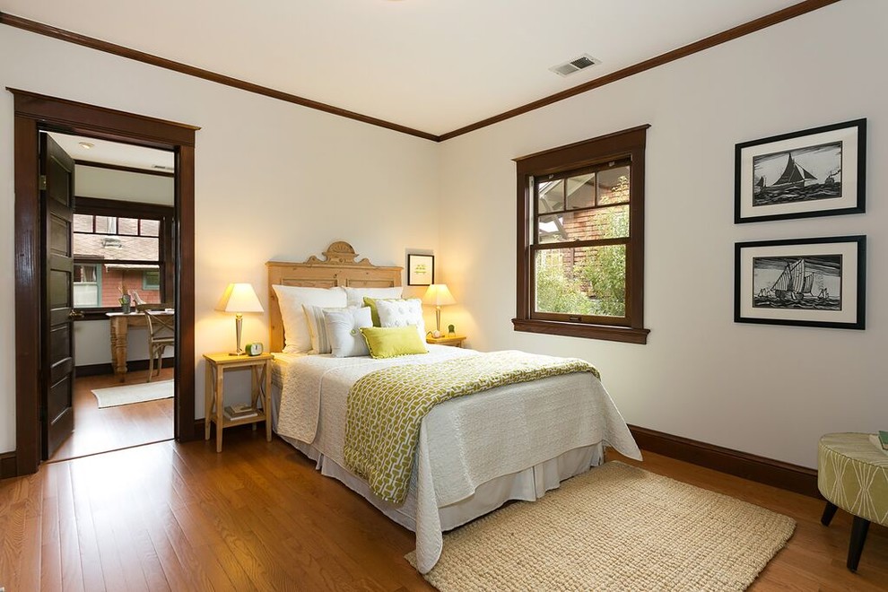 Bedroom - mid-sized traditional guest light wood floor and beige floor bedroom idea in San Francisco with white walls and no fireplace