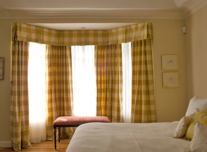 Rhode Island Traditional Bedroom Providence by Fabrika Drapery