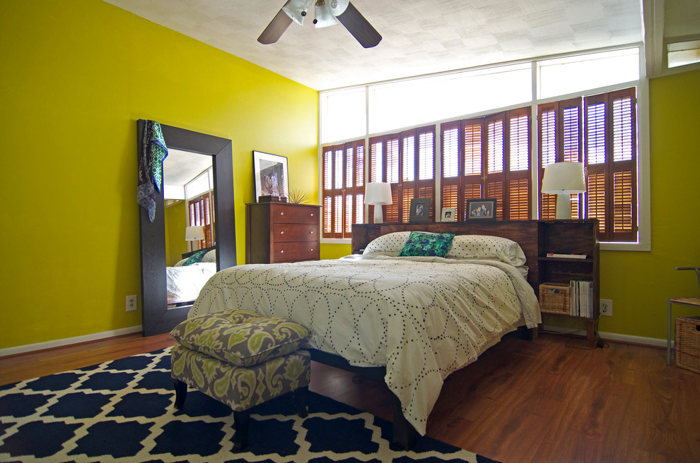1960s bedroom photo in Dallas